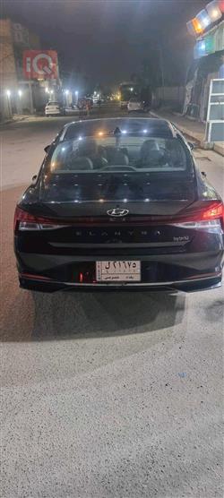 هیوندای ئەلەنترا